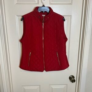 ❤️ Women’s Red Quilted Zip-Up Vest | Gold Hardware | Never Worn Large